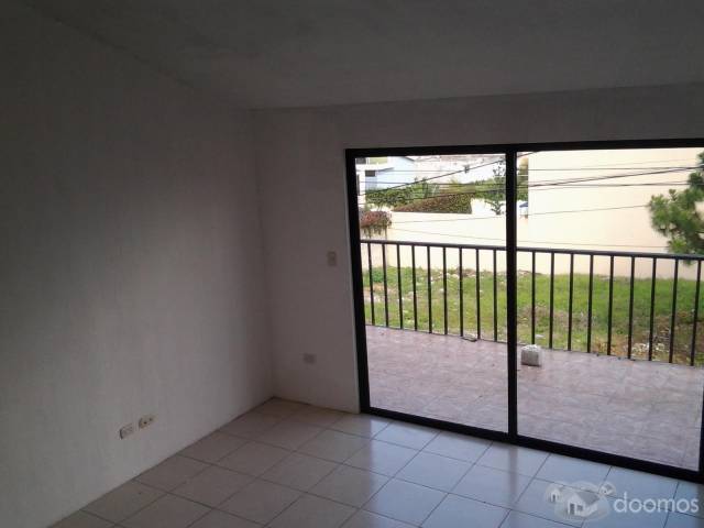 Casa nueva en Pinares de San Crsitobal - Image 2