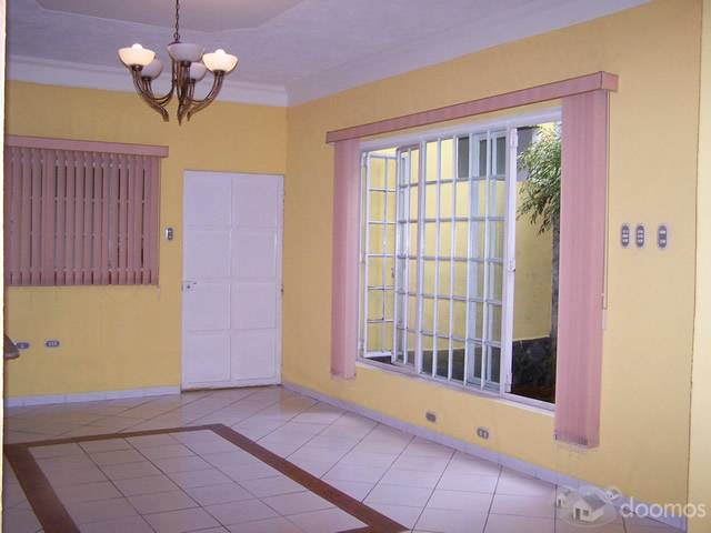VENDO CASA EN GUATEMALA COLONIA ATLÁNTIDA - Miniatura 3