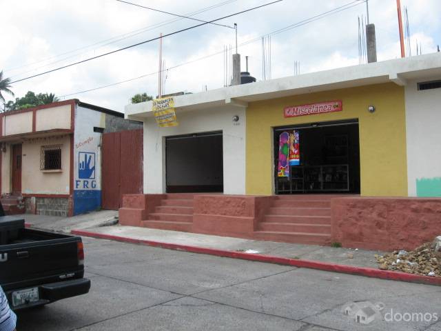 SANTA LUCIA COTZUMALGUAPA VENDO CASA GRANDE ESQUINA.  400 M2 - Image 1