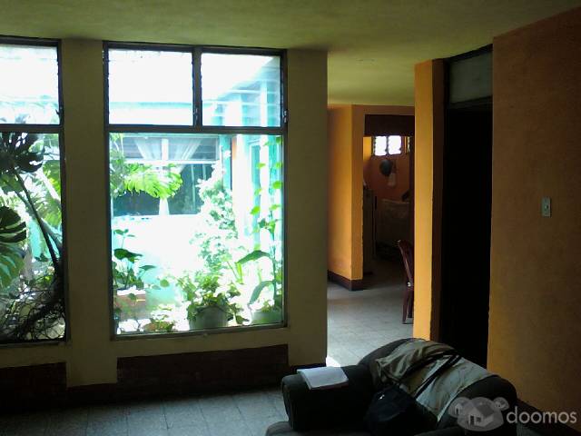 Hermosa Casa en buena ubicacion - Image 1