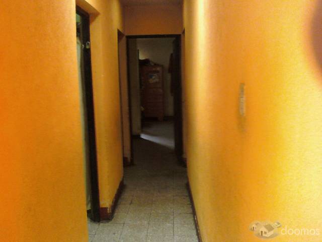 Hermosa Casa en buena ubicacion - Image 3