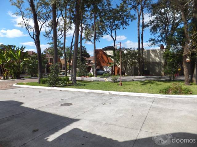 ALQUILO PRECIOSA CASA EN CONDOMINIO ZONA 16 - Image 4