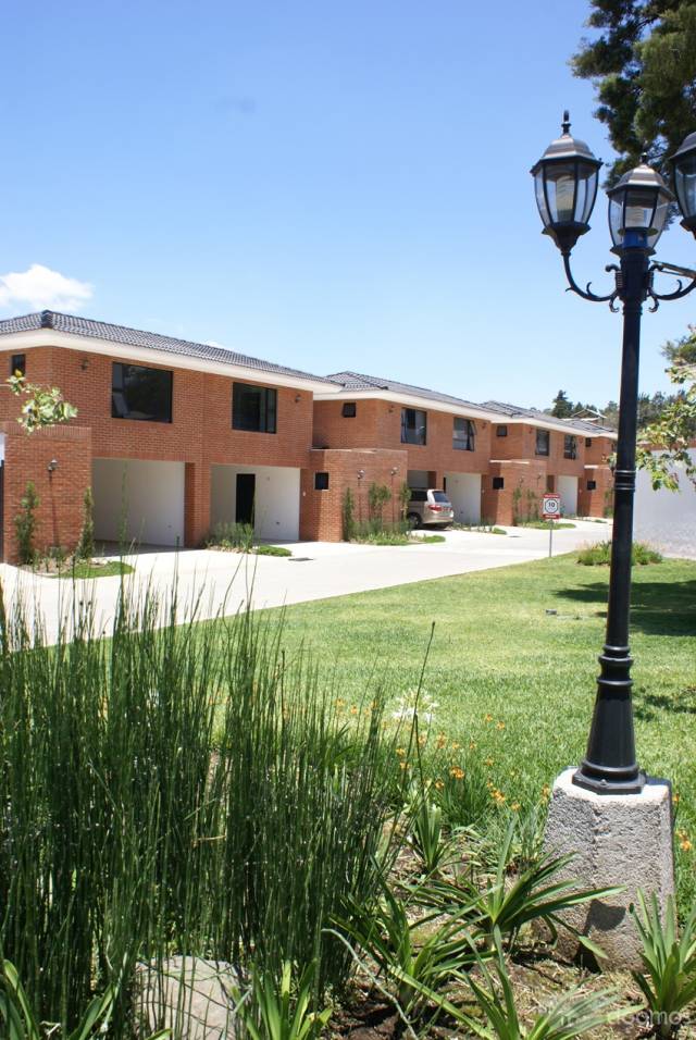 Casa nueva  en las Charcas Zona 11 - Miniatura 2