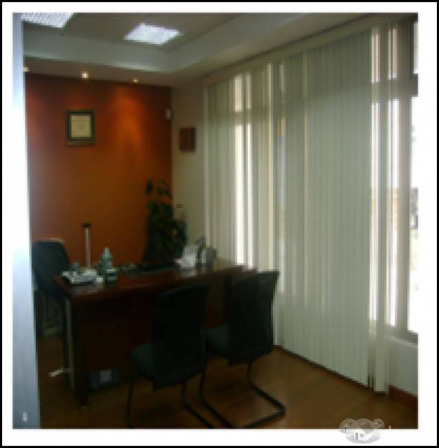 EDIFICIO EN ZONA 9 - Image 3