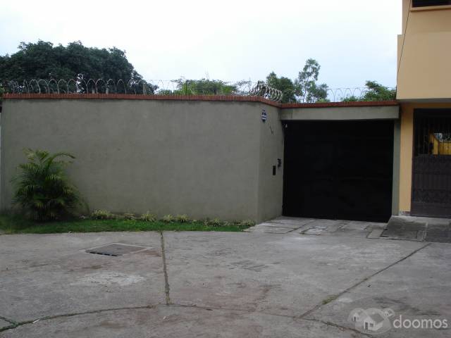 VENDO CASA JARDINES DE LA ASUNCION SUR