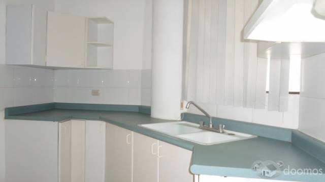 Amplio apartamento en renta en Vista Hermosa 1!! - Miniatura 6