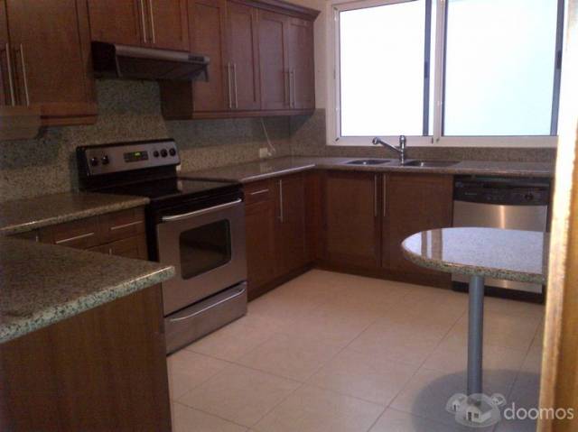 Casa en condominio residencial en renta en zona 14!! - Miniatura 2