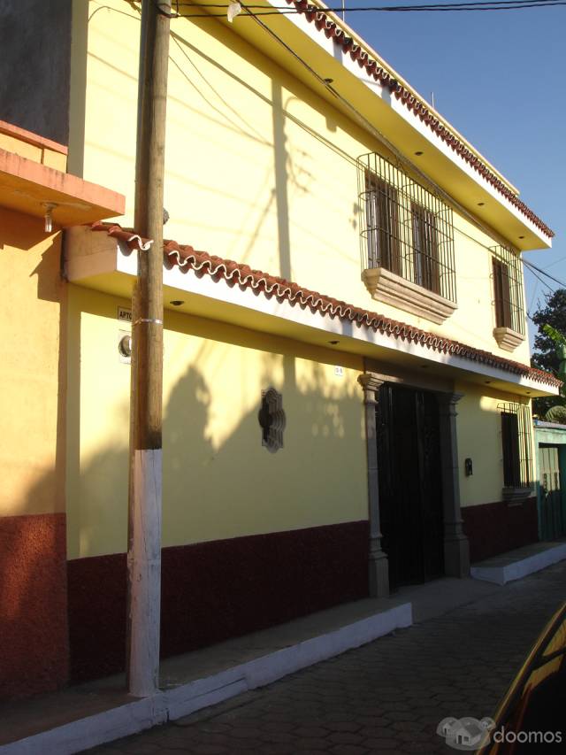 Amplia Casa Nueva - Image 1