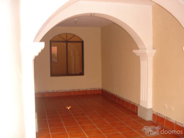 Amplia Casa Nueva - Image 4