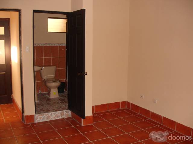 Amplia Casa Nueva - Miniatura 6