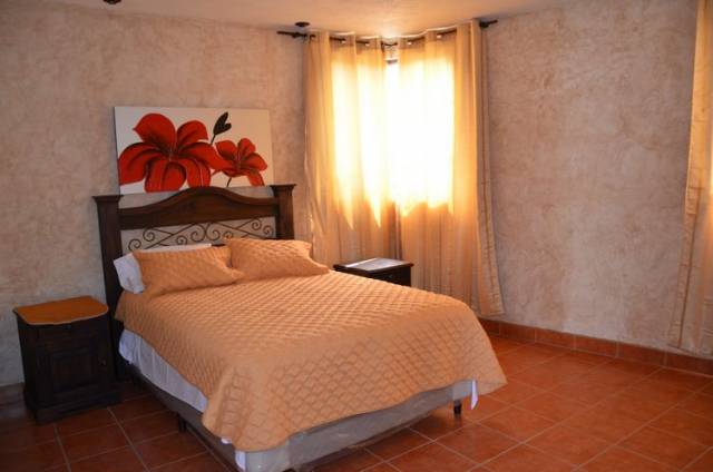 CITYMAX ANTIGUA RENTA CASA EN EL ÁREA DE PANORAMA - Image 2