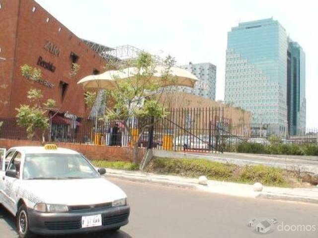 Casa en venta en zona 11 - Image 1
