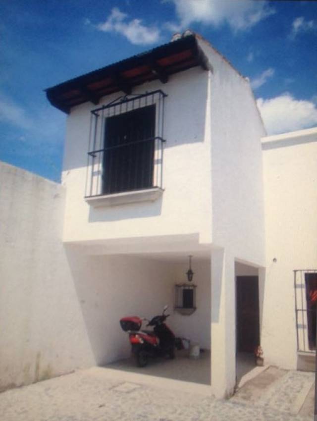 CITYMAX ANTIGUA VENDE CASA CON EXCELENTE UBICACIÓN EN PANORAMA - Image 5