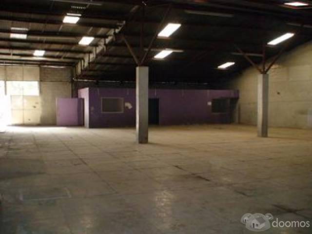 Bodega en venta en calzada roosvelth, excelente ubicacion - Image 2