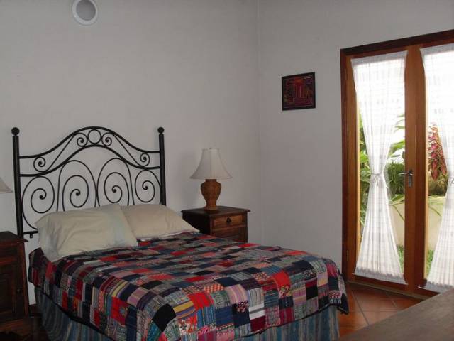 CityMax Antigua renta hermosa casa a pocas cuadras del centro - Miniatura 6