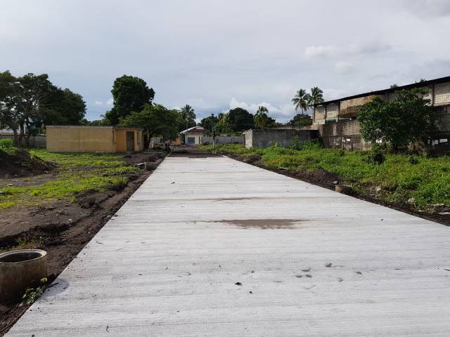 ESCUINTLA, atrás del Estadio de Siquinala - Image 2