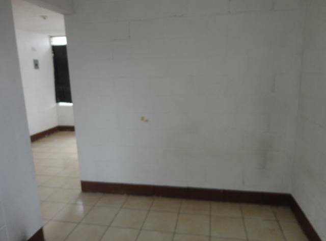 VENDO CASA EN VILLAS DEL MILAGRO, CHINAUTLA - Image 3
