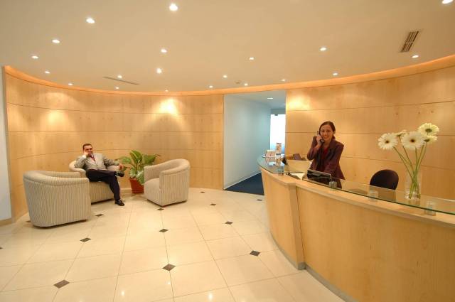 Oficinas para una o dos personas en Guatemala Europlaza - Miniatura 6