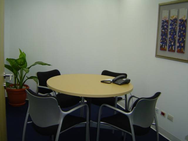 Oficinas para una o dos personas en Guatemala Europlaza - Miniatura 8