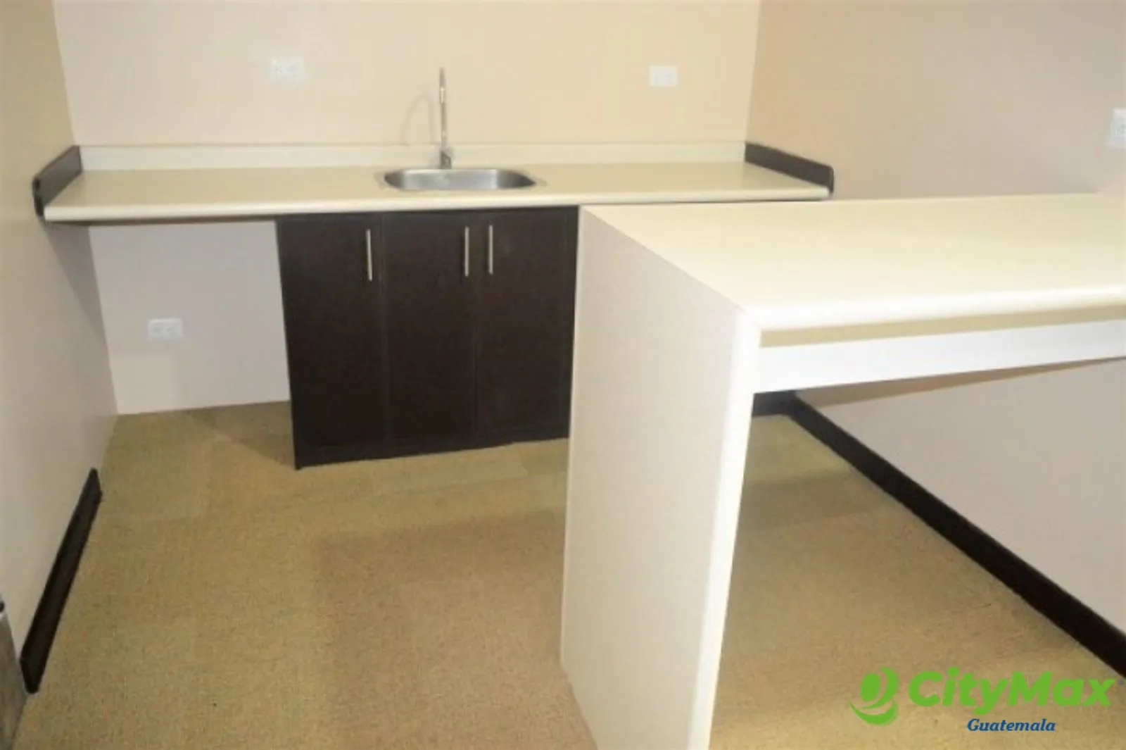 Local Comercial en venta zona 15 Guatemala - Image 5