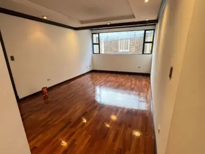 Lujoso Apartamento en Renta, La Villa zona 14, Guatemala