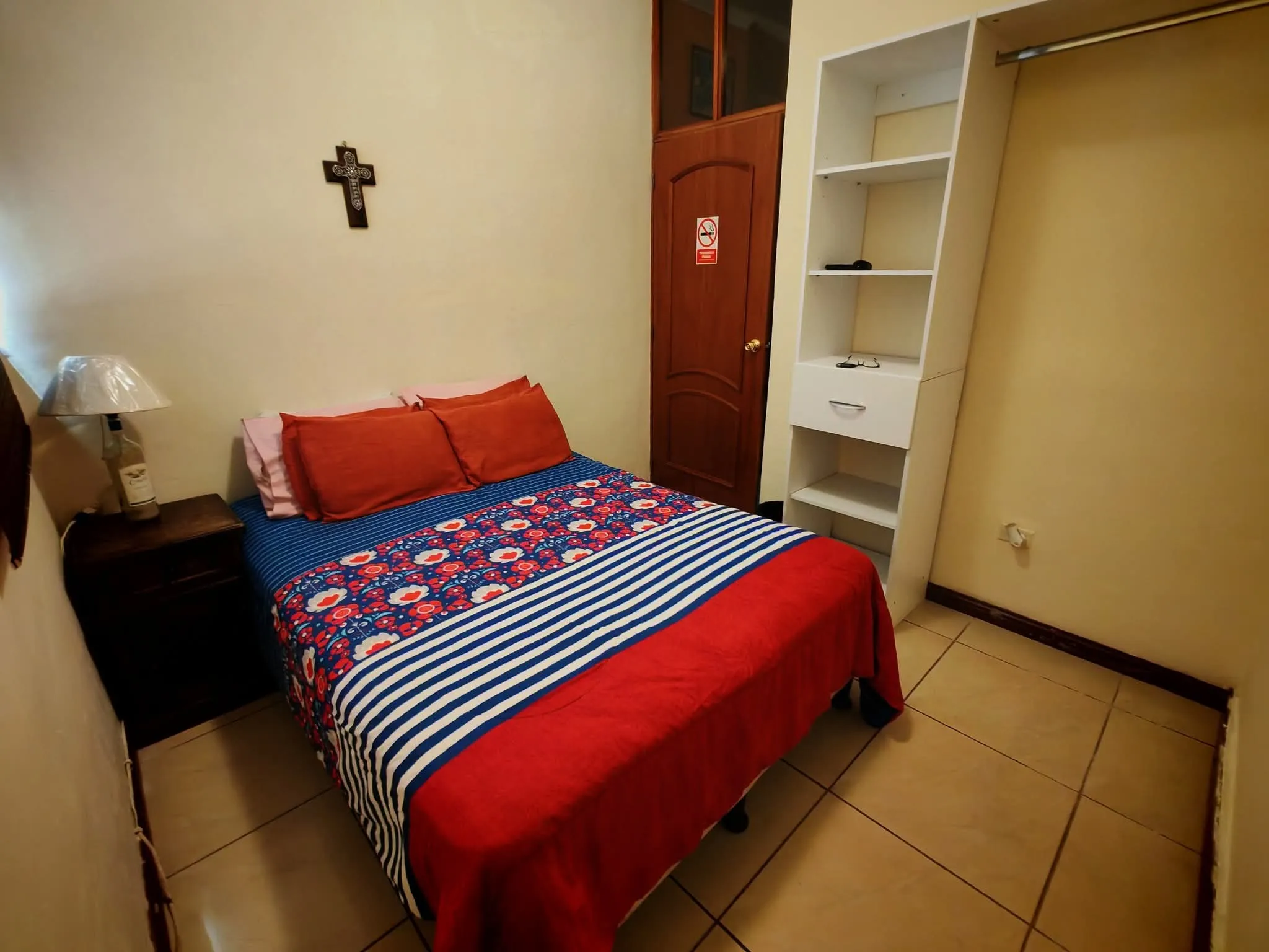 Alquiler habitación amueblada en casa completamente equipada para una sola persona - 2