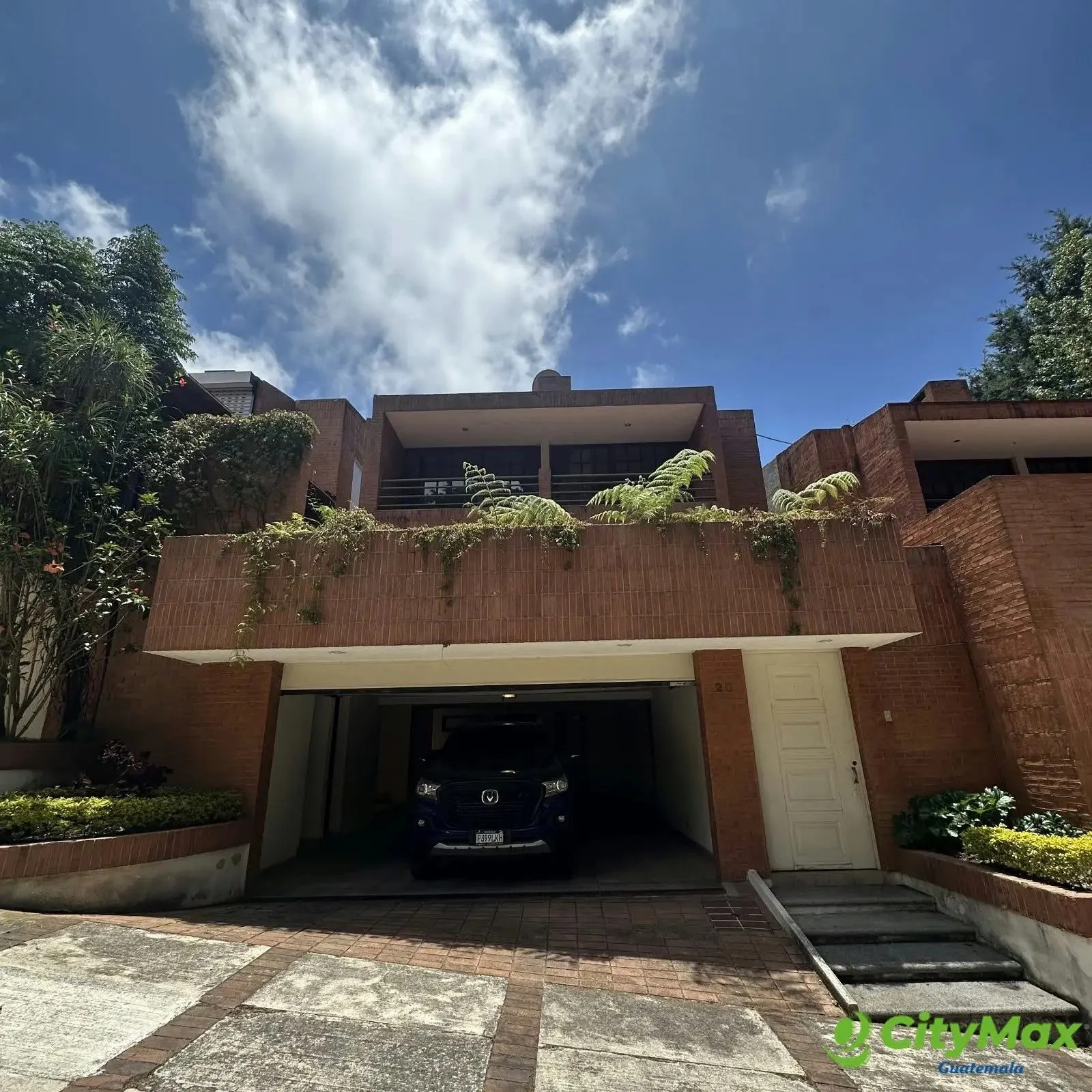 CASA EN VENTA Y/O RENTA - 1
