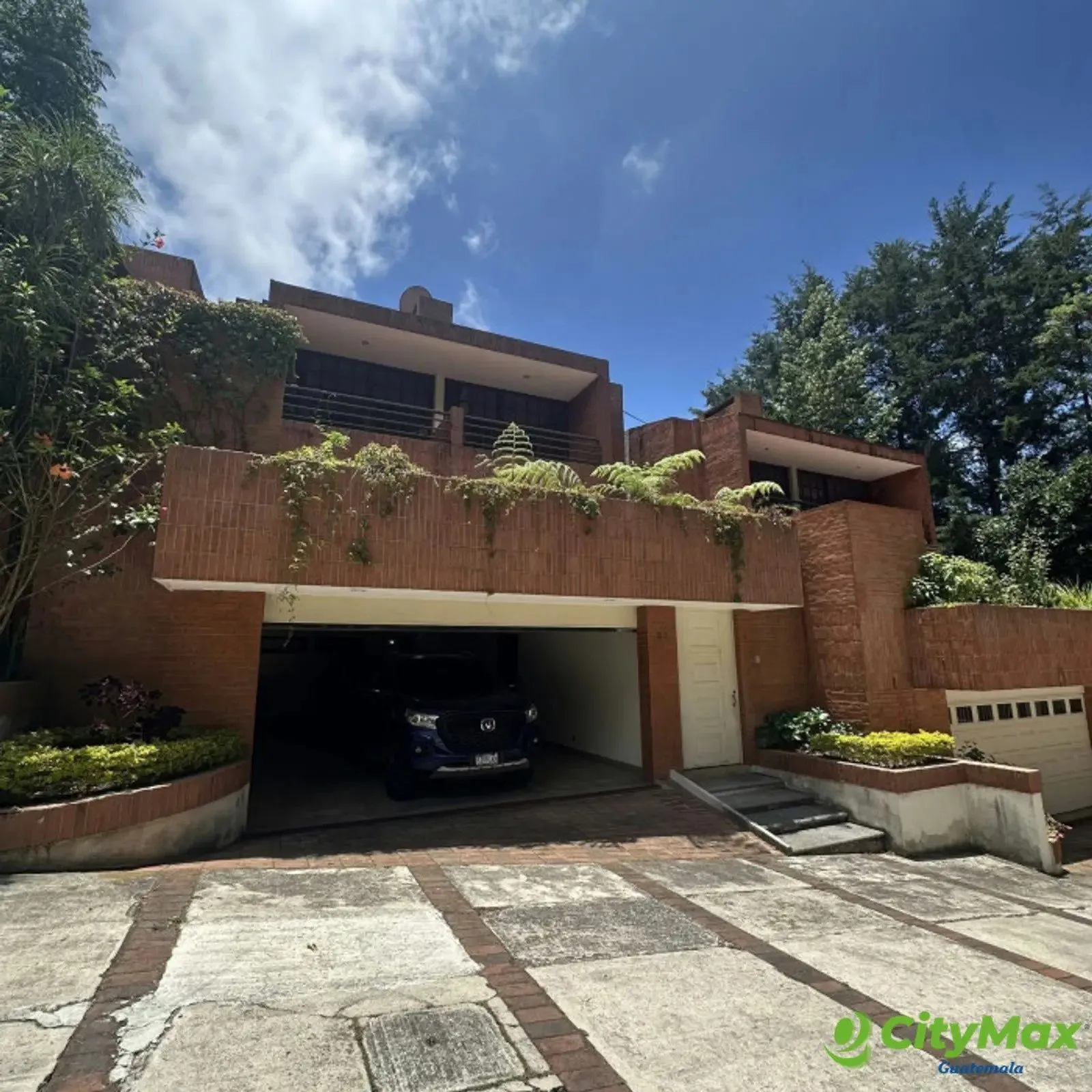 CASA EN VENTA Y/O RENTA - 2