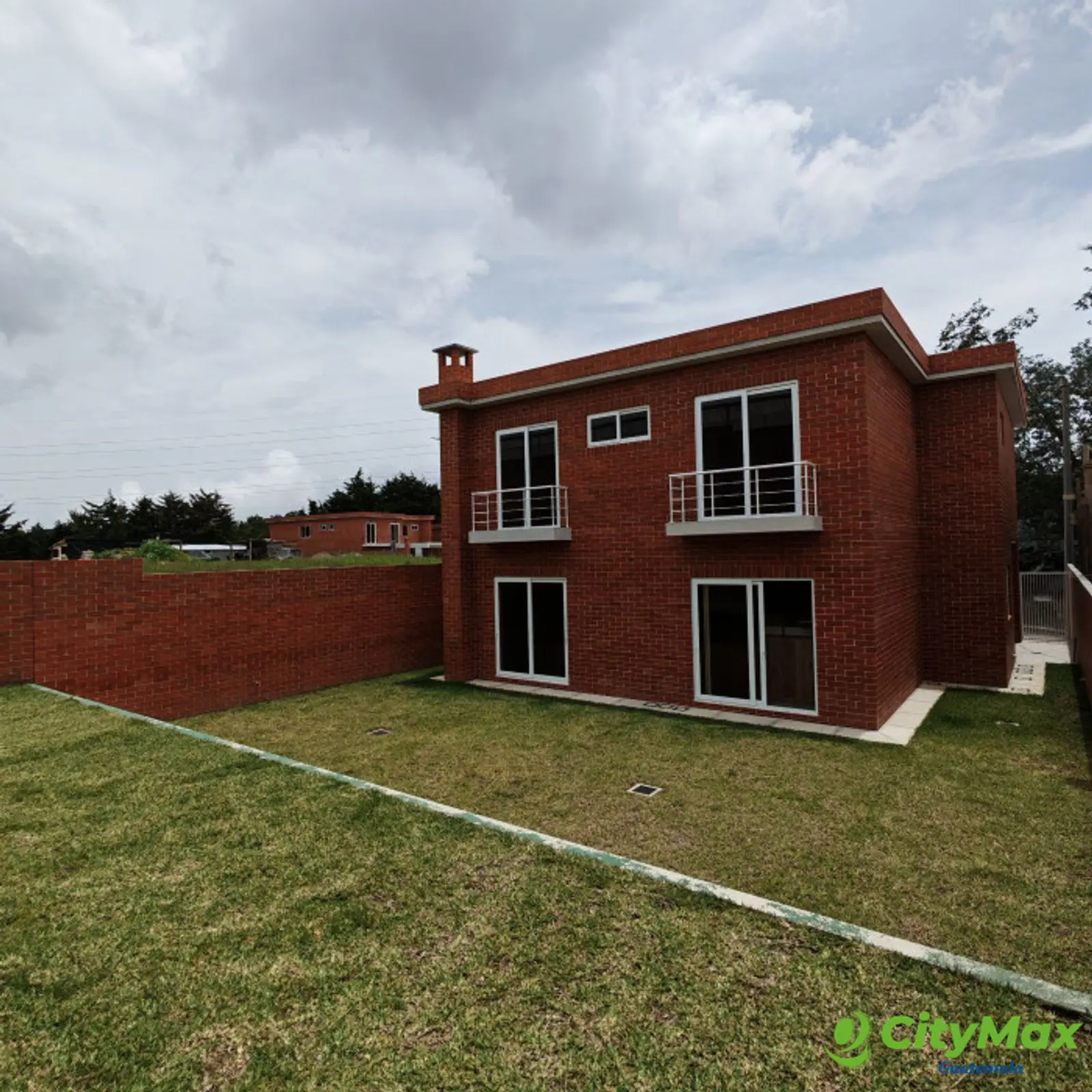 CASA EN VENTA CARRETERA A EL SALVADOR - 3