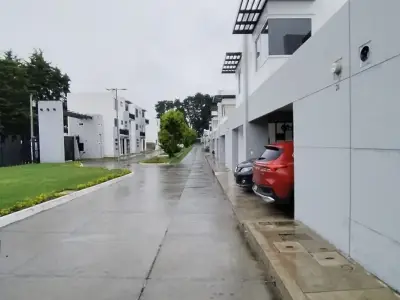 CASA EN VENTA SANTA CATARINA PINULA