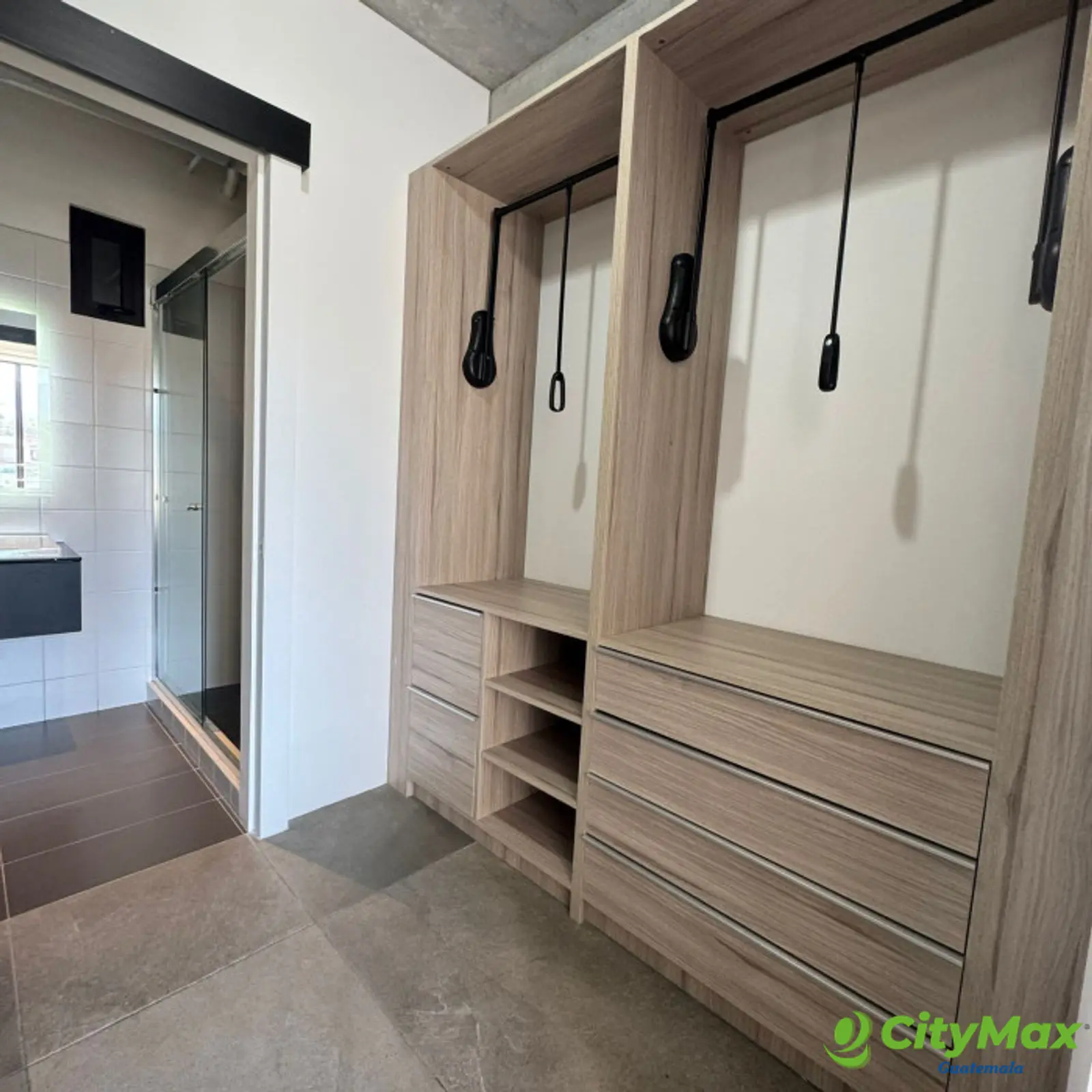 VENTA Y RENTA APARTAMENTO ZONA 16 - 8