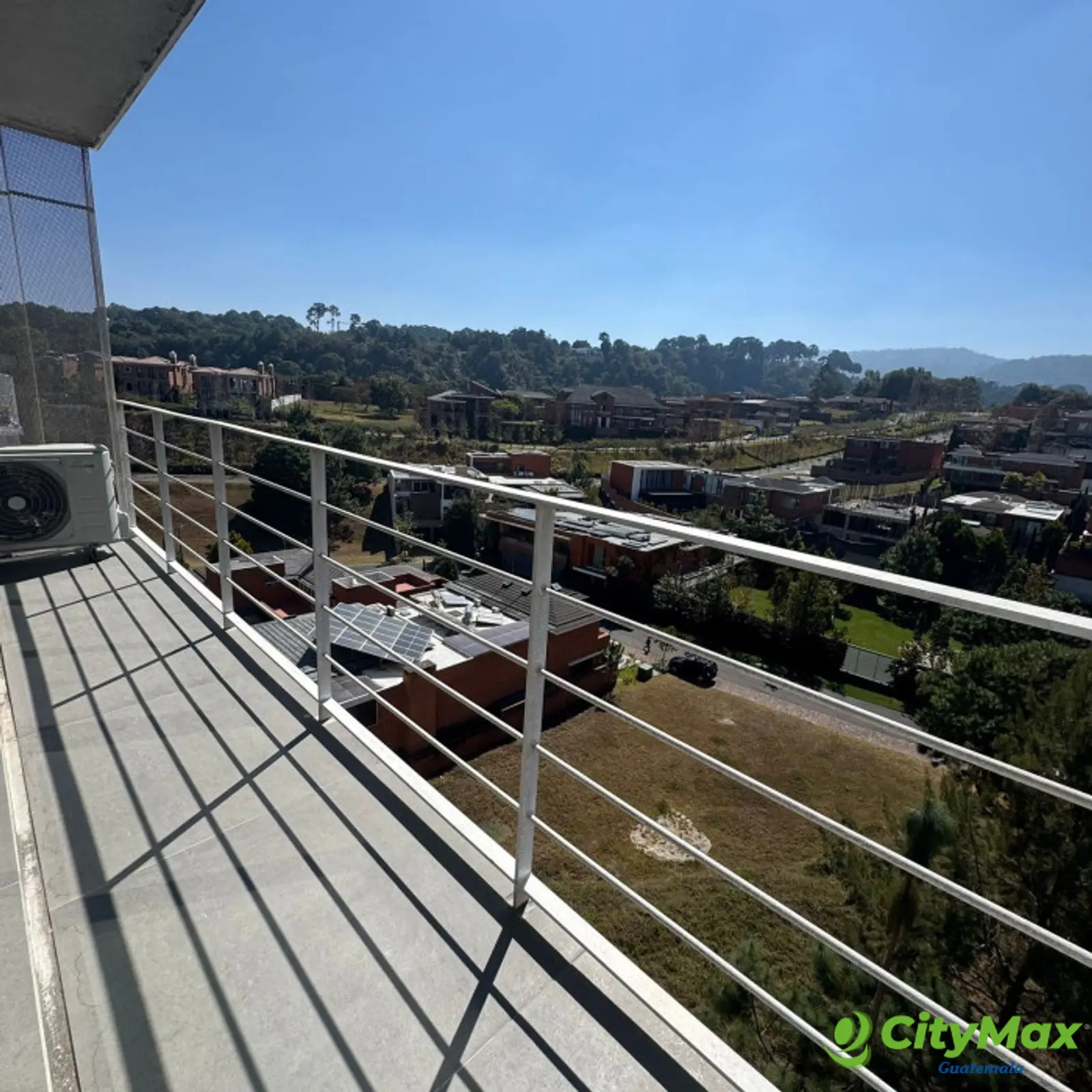 VENTA Y RENTA APARTAMENTO ZONA 16 - 5