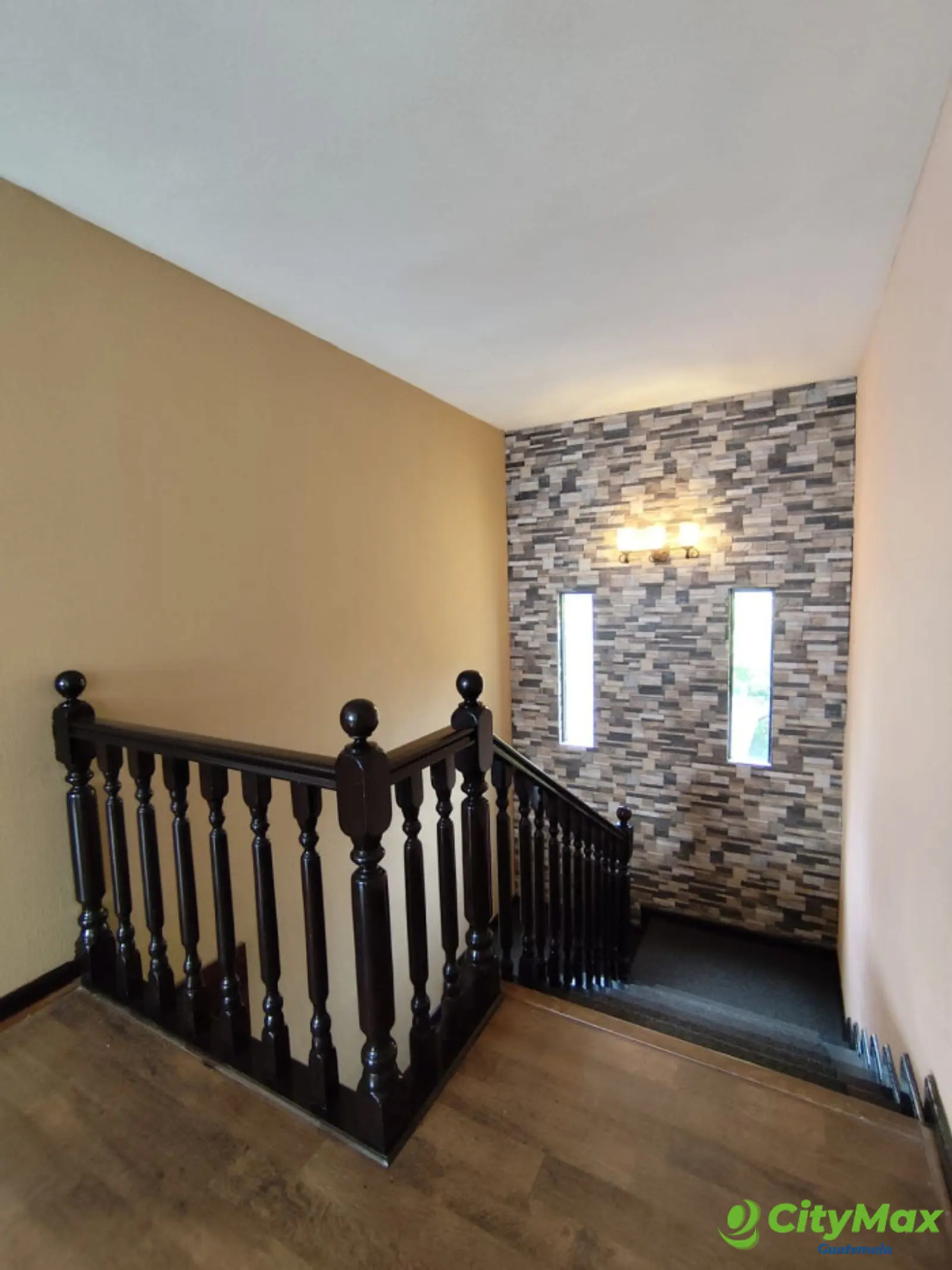 CASA EN RENTA SAN CRISTOBAL ZONA 8 MIXCO - Miniatura 10