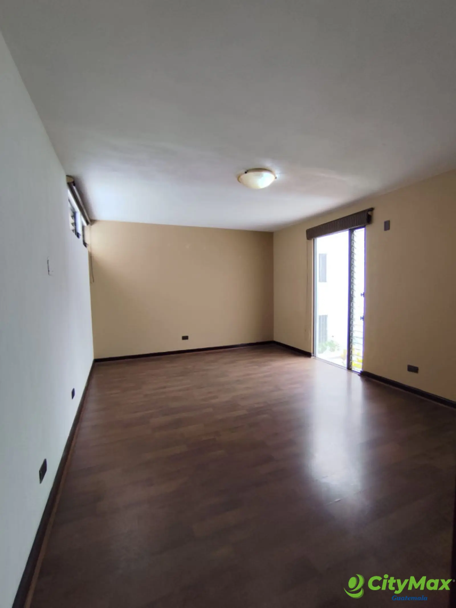 CASA EN RENTA SAN CRISTOBAL ZONA 8 MIXCO - Miniatura 14