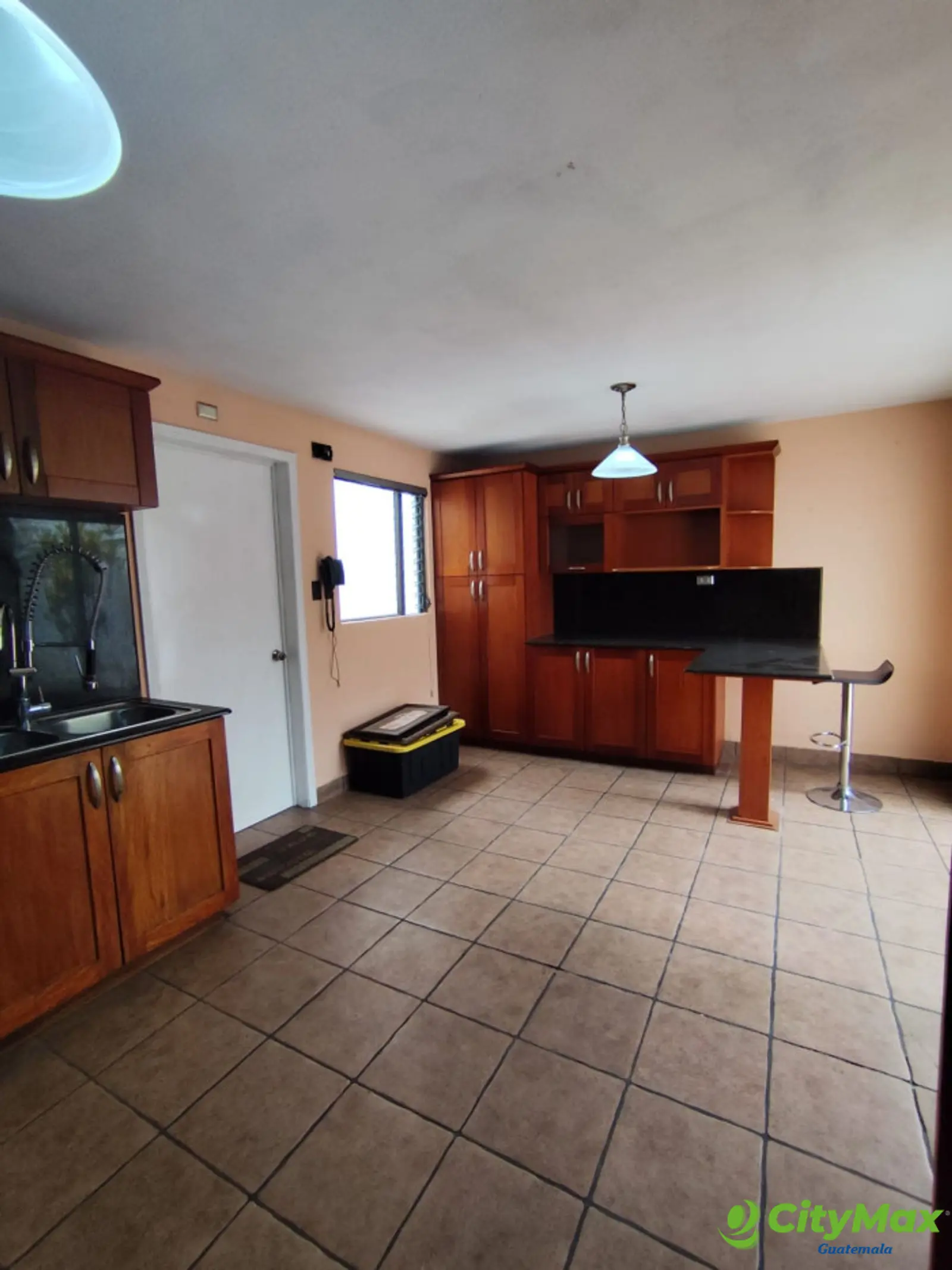 CASA EN RENTA SAN CRISTOBAL ZONA 8 MIXCO - Miniatura 6