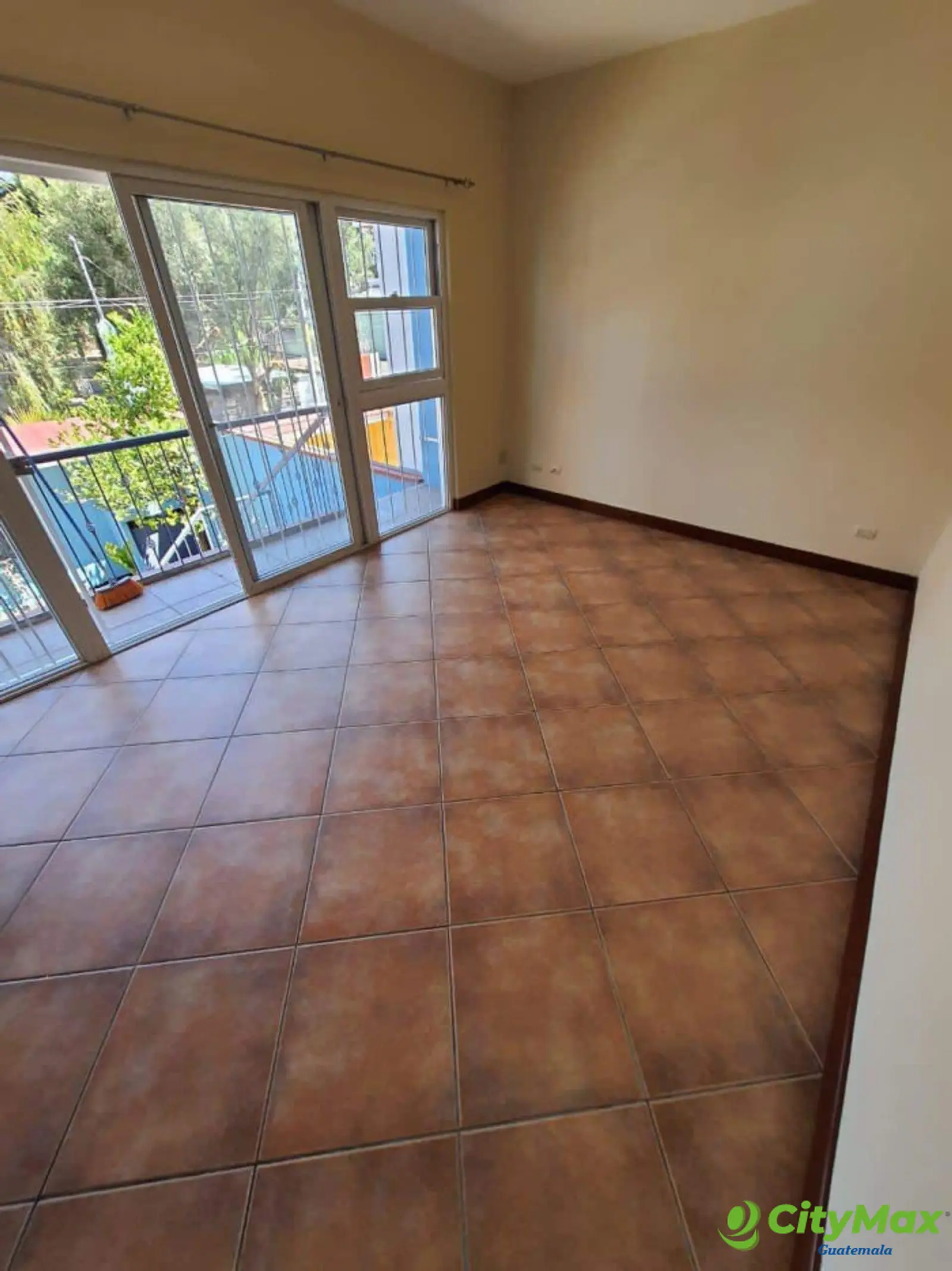 CASA EN VENTA PINARES DE SAN CRISTOBAL - 12