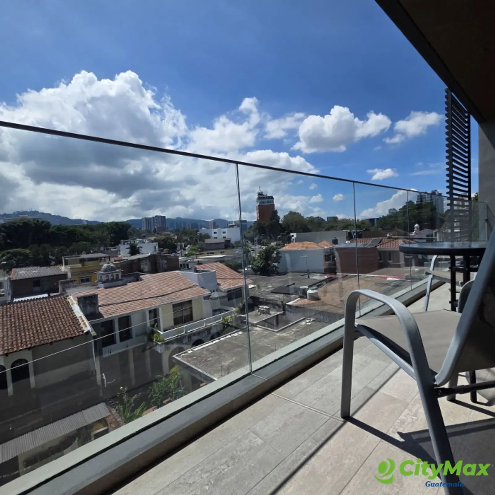 APARTAMENTO EN VENTA Y RENTA ZONA 15 — foto 5