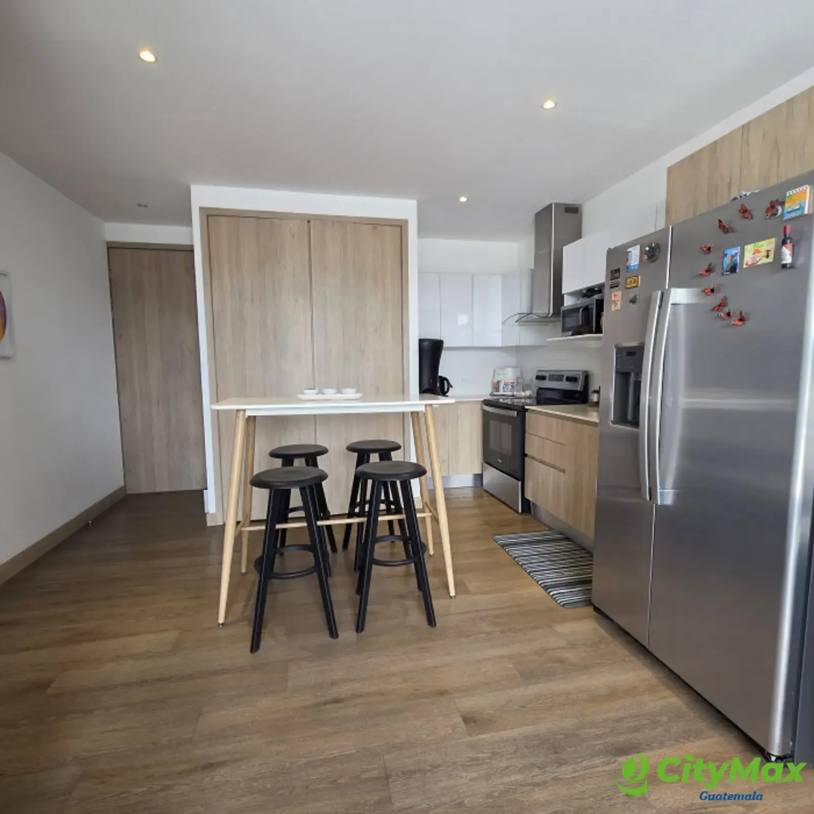 APARTAMENTO EN VENTA Y RENTA ZONA 15 — foto 4