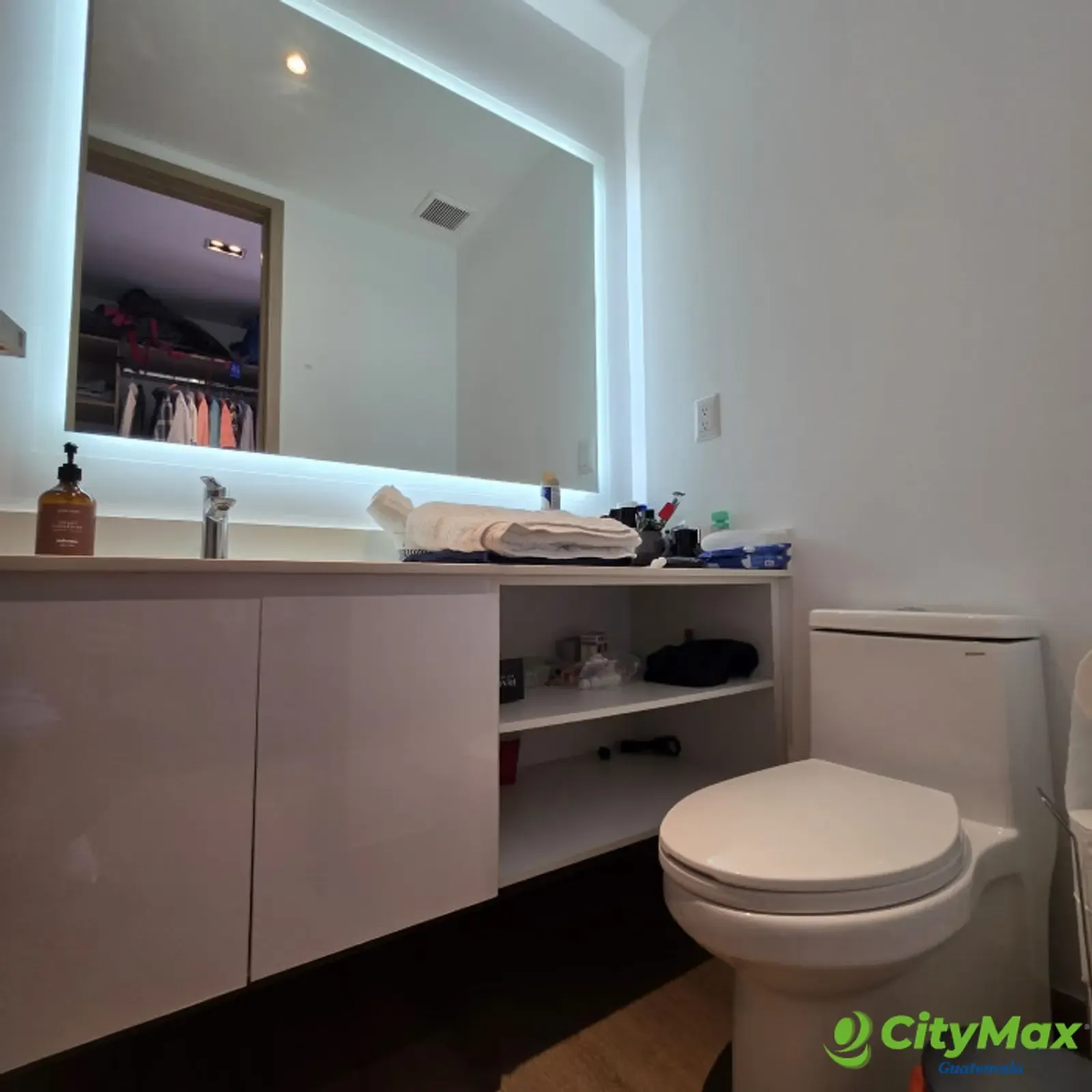 APARTAMENTO EN VENTA Y RENTA ZONA 15 — foto 9