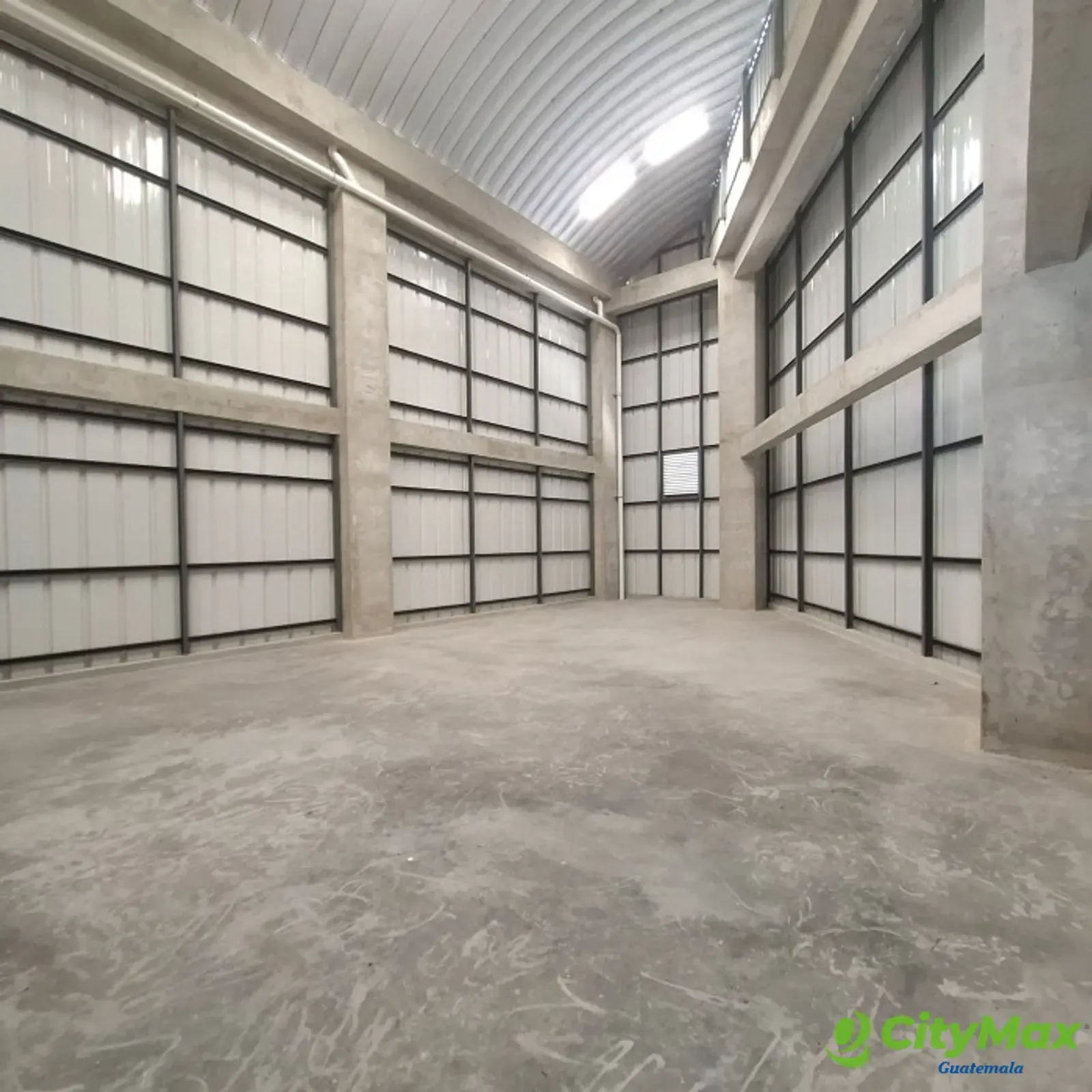 OFIBODEGA EN RENTA PARA ESTRENAR EN K13 - 10