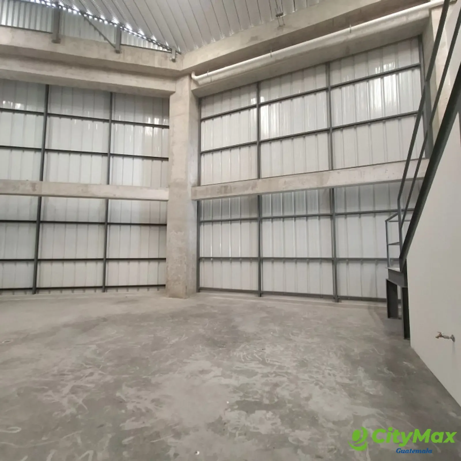 OFIBODEGA EN RENTA PARA ESTRENAR EN K13 - 7